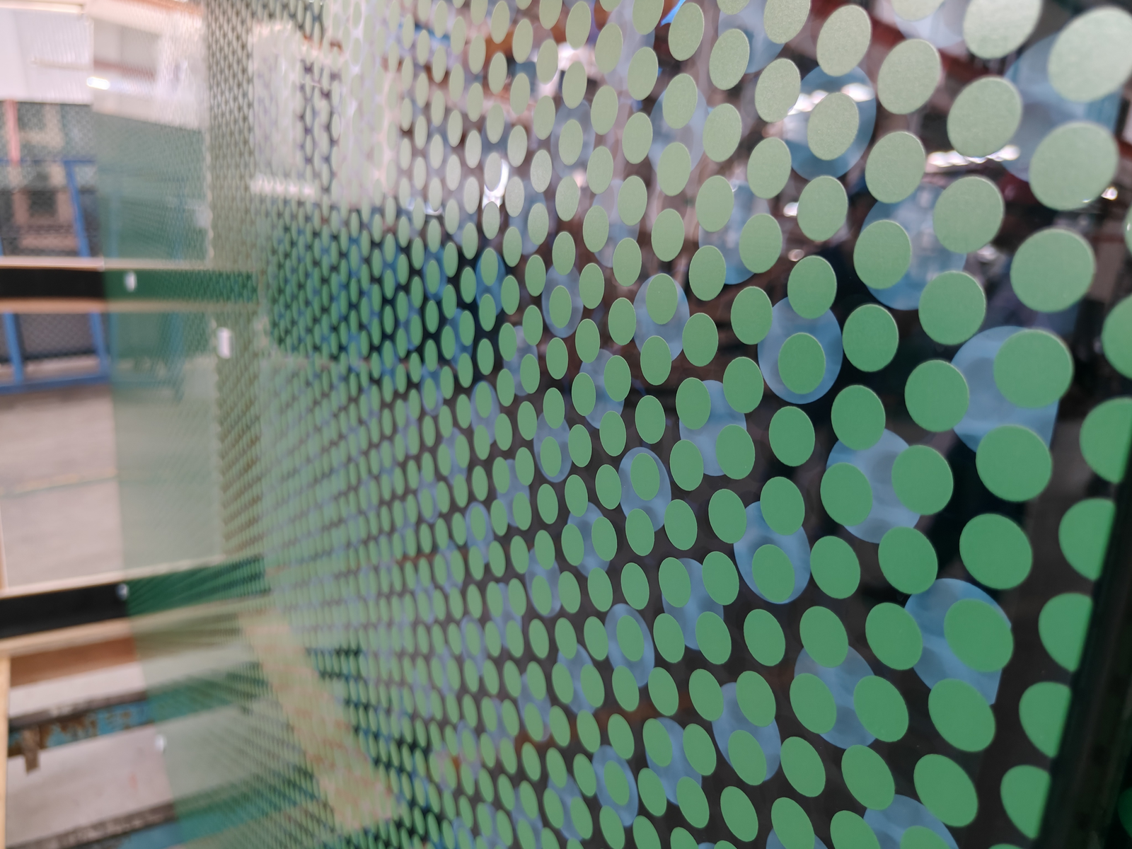 Dots ceramic fritted glass