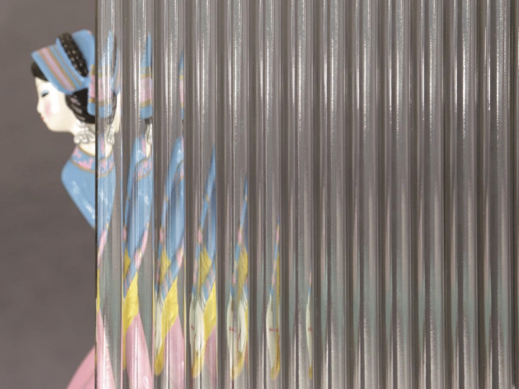 Rainbow dolly glass