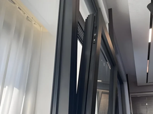 window tilt turn