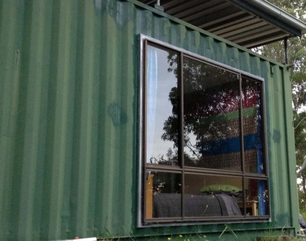 Double glazing for container homes