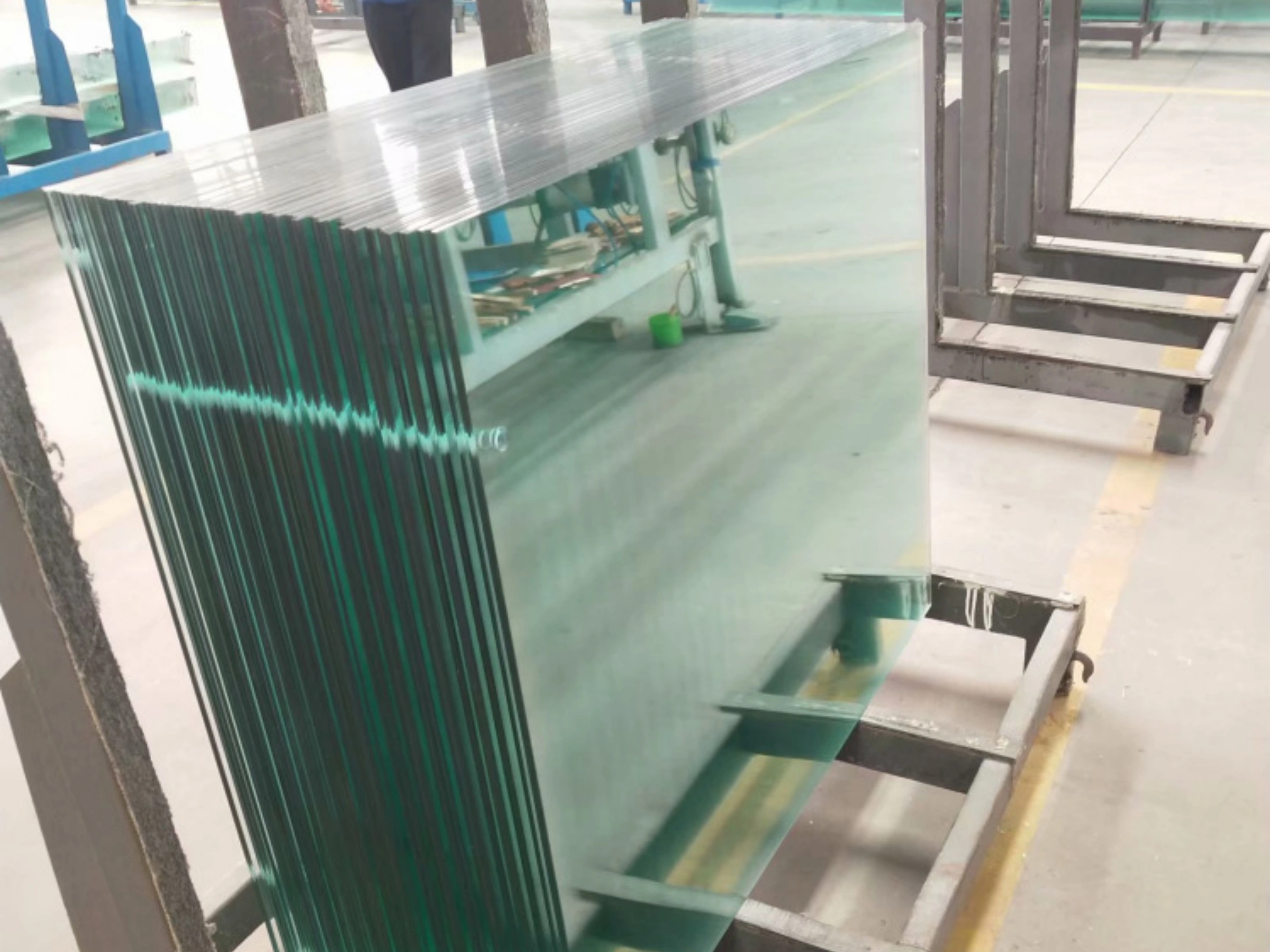 12mm thick glass panel shower door